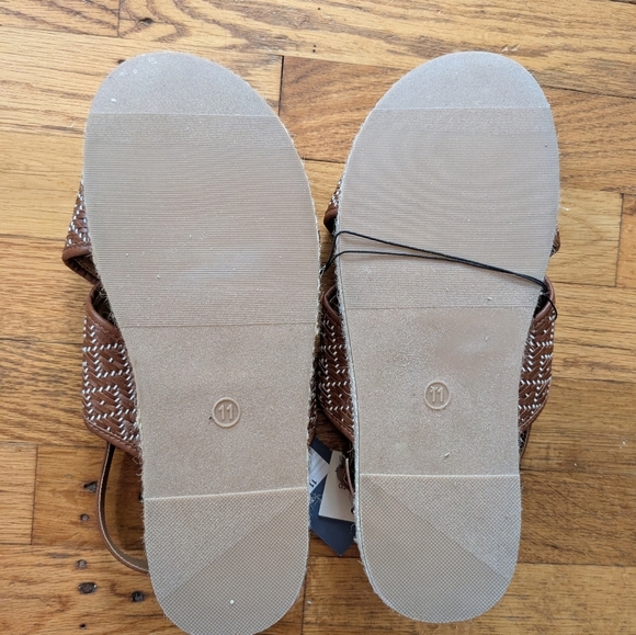 NWT Universal Thread Elisa Woven Platform Sandals - Picture 2 of 6